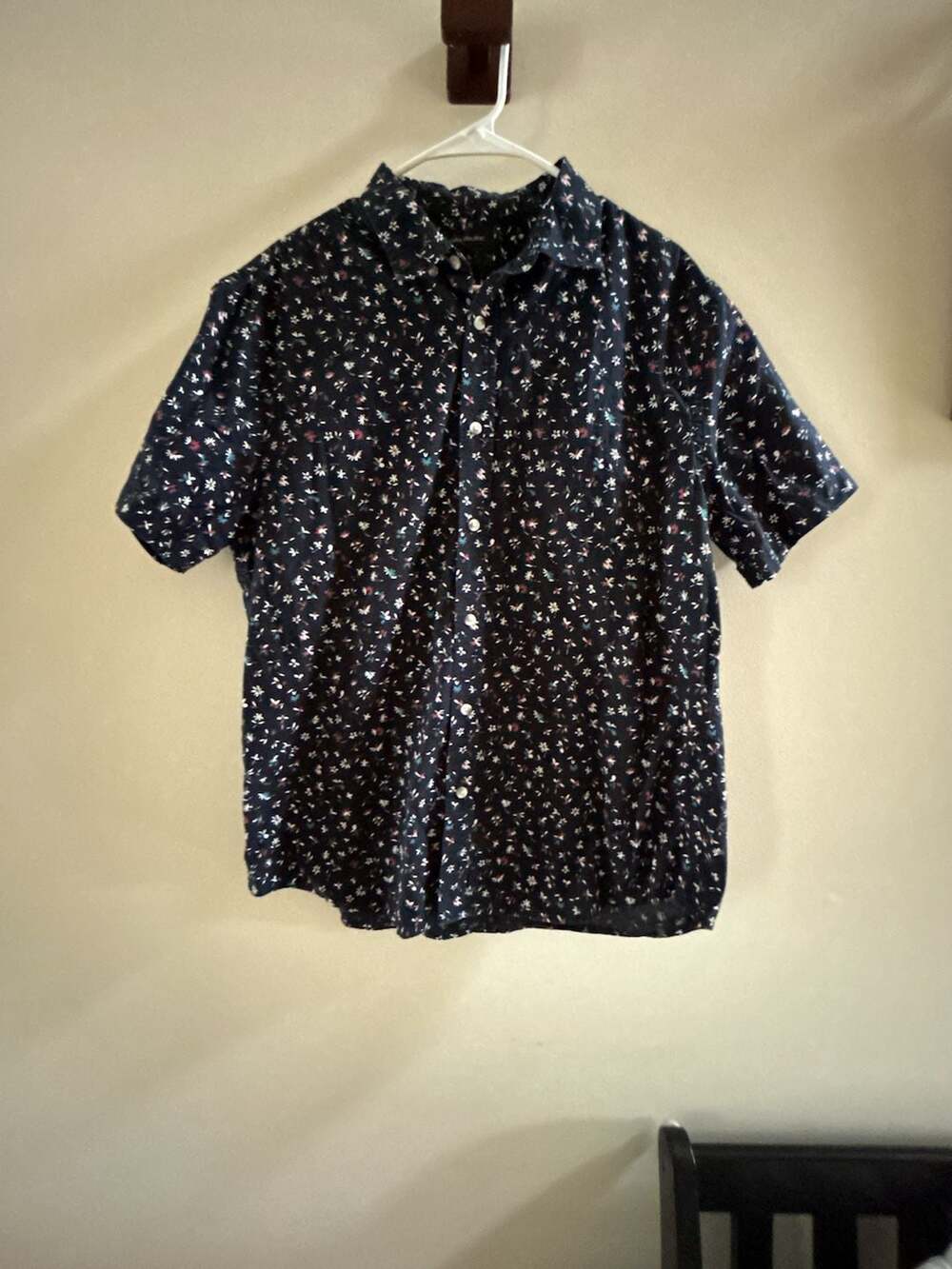 Banana Republic Short Sleeve Button Down Shirt Size L Black Floral Slim Fit